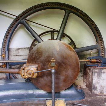 The old steam machine of the Herisem paper mill