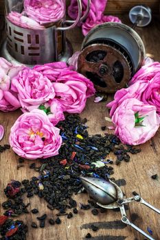 the harvest tea roses tea.The image is tinted