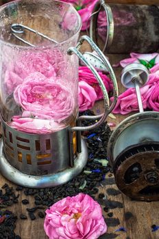 the harvest tea roses tea.The image is tinted