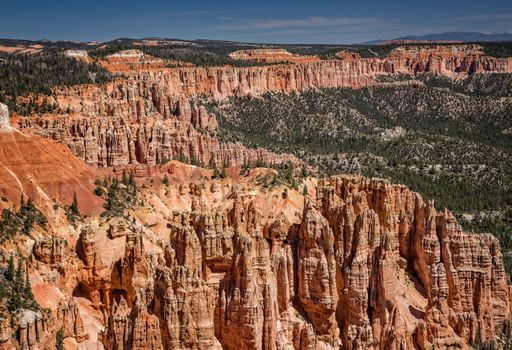 Bryce Canyon National Park in Utah is a marvel of rock formations (hoodoos) hiking trails and scenic views.