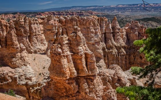 Bryce Canyon National Park in Utah is a marvel of rock formations (hoodoos) hiking trails and scenic views.