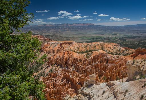 Bryce Canyon National Park in Utah is a marvel of rock formations (hoodoos) hiking trails and scenic views.