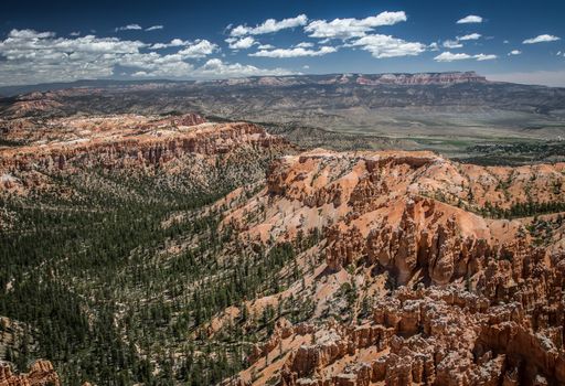 Bryce Canyon National Park in Utah is a marvel of rock formations (hoodoos) hiking trails and scenic views.