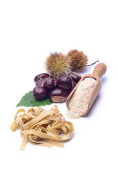 tagliatelle fresche di farina di castagne