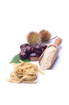 tagliatelle fresche di farina di castagne