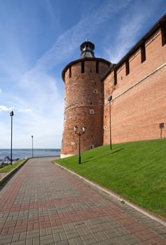 The old town is at the confluence of two large rivers, the Oka and the Volga.