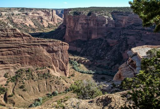 ancient native American trails and dwellings can all be found in Canyon de Chelly National Monument in Arizona.