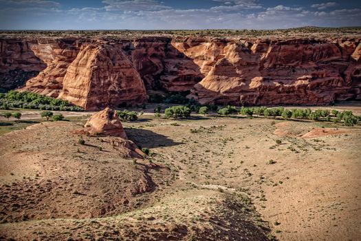 ancient native American trails and dwellings can all be found in Canyon de Chelly National Monument in Arizona.