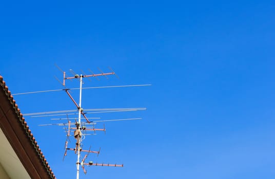 Antenna stand in the clear sky.