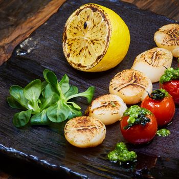 Sea Scallop with Cherry Tomato. Fashion food