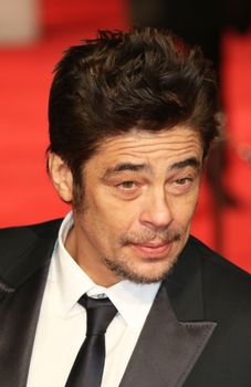 UK, London: Puerto Rican actor Benicio del Toro poses on the red Carpet at the EE British Academy Film Awards, BAFTA Awards, at the Royal Opera House in London, England, on 14 February 2016.