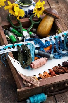 Tools and accessories for sewing and needlework