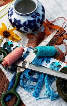 Tools and accessories for sewing and needlework
