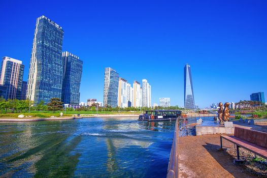 INCHEON, SOUTH KOREA - MAY 20 : Songdo Central Park is the green