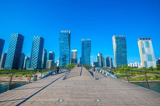 INCHEON, SOUTH KOREA - MAY 20 : Songdo Central Park is the green space plan,inspired by NYC. Photo taken May 20,2015 in Incheon, South Korea.