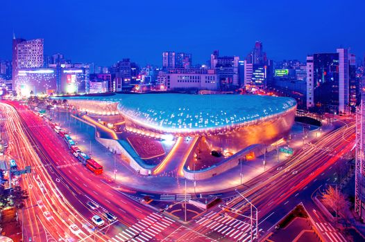 SEOUL, SOUTH KOREA - FEBRUARY 4 : Dongdaemun Design Plaza is a modern architecture in Seoul designed by Zaha Hadid. Photo taken February 4,2016 in Seoul, South Korea.