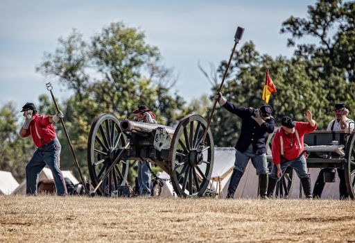 A Union cannon battery stands ready for action during a Civil War Reenactment at Anderson, California.
Photo taken on: September 27th, 2014