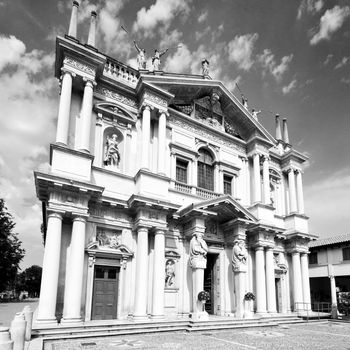 building old architecture in italy europe milan religion      and sunlight