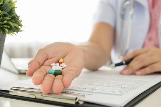 Physicians are advised to use the drug to treat patients.