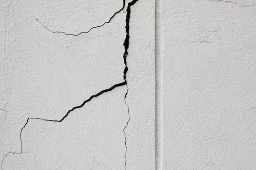 cracked walls