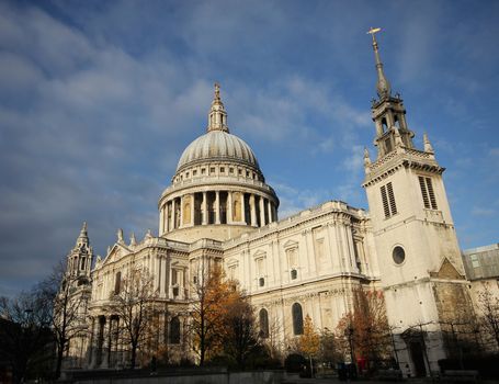St. Paul Cathedral in London England 