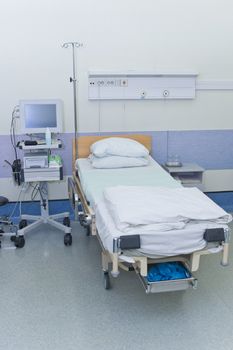 Hospital ward with medical equipment for patient monitoring