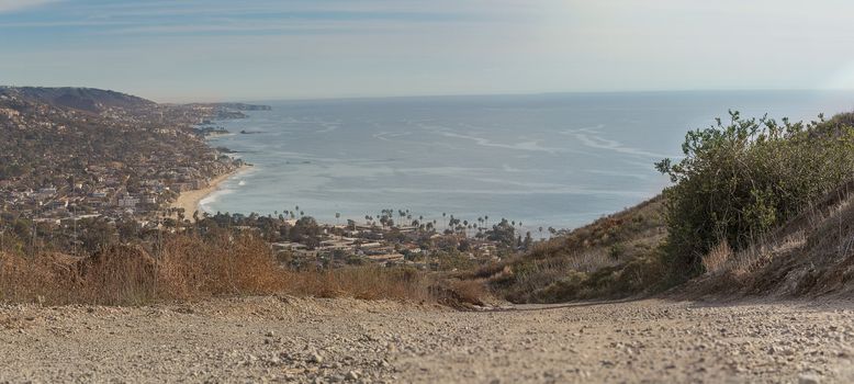 Hiking trail that overlooks the Laguna Beach coastline in the Laguna Wilderness in California, United States