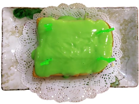 Bread with green steamed pandan custard