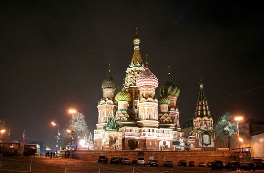 Night landscape on the Cathedral Vasily Blazhenny in Moscow
Слова:	храм, церковь
