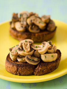 close up of english pub grub mushroom toast