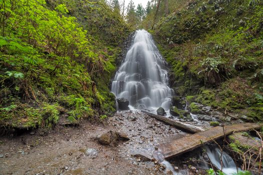 Fairy Falls in Columbia River Gorge along Wahkeena Creek Trail in Spring Season