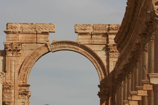 SYRIA, Palmyra : A picture shows ruins of the antique city of Palmyra located on an oasis in central Syria on April 13, 2010. Syria's antiquities chief hailed the imminent recapture of the ancient city of Palmyra from the IS group and vowed to rebuild the famed monuments the jihadists have destroyed, on March 24, 2016.