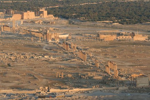 SYRIA, Palmyra : A picture shows ruins of the antique city of Palmyra located on an oasis in central Syria on April 13, 2010. Syria's antiquities chief hailed the imminent recapture of the ancient city of Palmyra from the IS group and vowed to rebuild the famed monuments the jihadists have destroyed, on March 24, 2016.