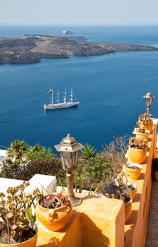 Oia is a village in the north west edge of the Santorini island with white houses, narrow streets and amazing seaviews.