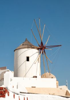 Oia is a village in the north west edge of the Santorini island with white houses, narrow streets and amazing seaviews.