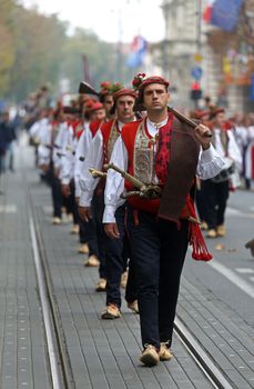 The parade of 70 participants, thirty horses and forty members of a brass band to the main square were announced next, 300th Sinjska Alka, on October 04, 2014 in Zagreb.