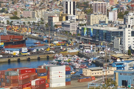 Historic port of the UNESCO World Heritage city of Valparaiso on the coast of Chile. Viewed from Paseo 21 de Mayo.