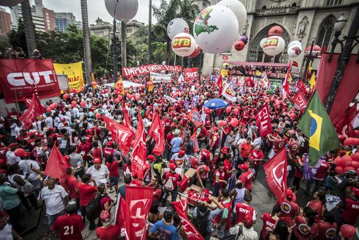 BRAZIL, Sao Paulo: Demonstrators protest in support of Brazil's President Dilma Rousseff and former President Luiz Inacio Lula da Silva at the Se Square, in Sao Paulo, southeastern Brazil, on March 31, 2016. Rousseff is currently facing impeachment proceedings as her government faces a stalling national economy and multiple corruption scandals. 