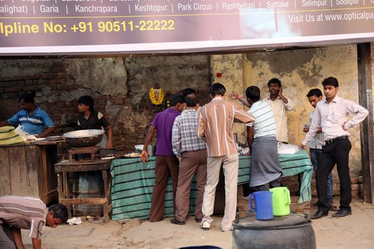 Food street stall in Kalighat area, Kalighat Kali Hindu Temple in Kolkata, India