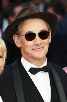 UK, London: Mark Rylance hits the red carpet for the Olivier Awards at the Royal Opera House in London on April 3, 2016.