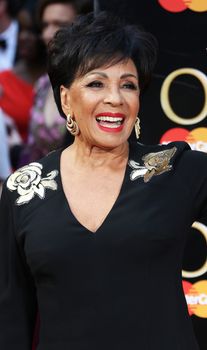 UK, London: Shirley Bassey hits the red carpet for the Olivier Awards at the Royal Opera House in London on April 3, 2016.