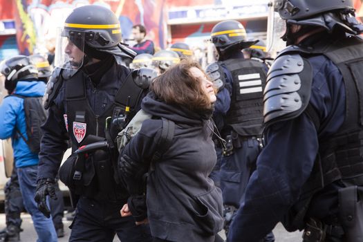 FRANCE, Paris: Clashes erupt between antiriot policemen and protesters in Paris on April 5, 2016 as high school students demonstrate against government's planned labour law reforms for the fifth day.