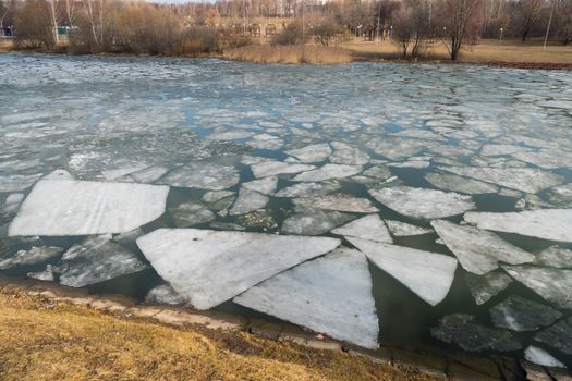 Melting ice on spring lake 3.4.16