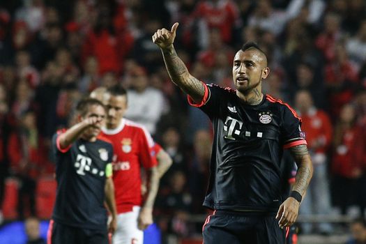 PORTUGAL, Lisbon: Football player Arturo Vidal of Bayern Munich during the UEFA Champions League Quarter Final Second Leg match between SL Benfica and FC Bayern Munchen at Estadio da Luz on April 13, 2016 in Lisbon, Portugal. Bayern Munich reached the Champions League semi-finals for the fifth consecutive season. 