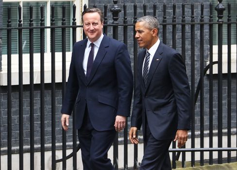 UNITED-KINGDOM, London: President Barack Obama (R) greets British Prime Minister David Cameron (L) as they meet at Downing Street on April 22, 2016 in London, United-Kingdom. The President and his wife are currently on a brief visit to the UK where they will have lunch with HM Queen Elizabeth II at Windsor Castle and dinner with Prince William and his wife Catherine, Duchess of Cambridge at Kensington Palace. 