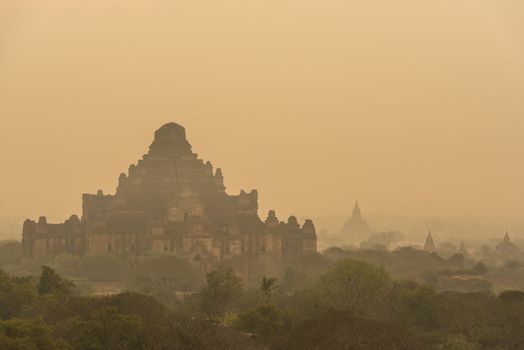 Dhammayangyi temple The biggest Temple in Bagan before sunrise, Myanmar