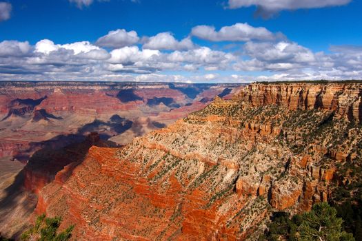 Grand Canyon seen from above touristic attraction landscape