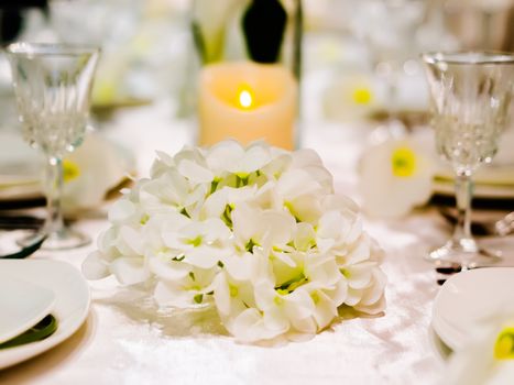 Beautiful table setting. Shallow DOF