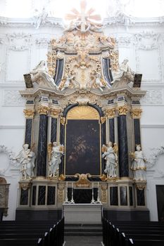 Altar in the Wrzburg Cathedral. Roman Catholic cathedral in Wurzburg, Bavaria, Germany, dedicated to Saint Kilian