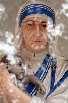 Statue of Mother Teresa, Loreto Convent where Mother Teresa lived before the founding of the Missionaries of Charity in Kolkata, India